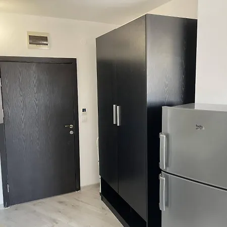 Day Dream * Μπουργκάς