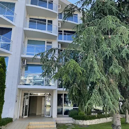 Day Dream Apartment